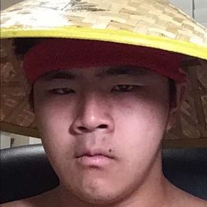 Meet your Posher, Ethan